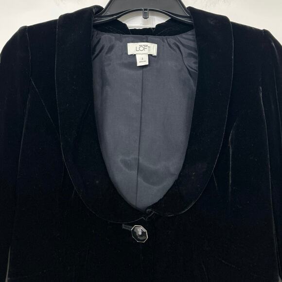 Y2K LOFT Black Velvet Silk Blend Crop Blazer Size 2 Dark Romantic Coquette Indie - Picture 13 of 15